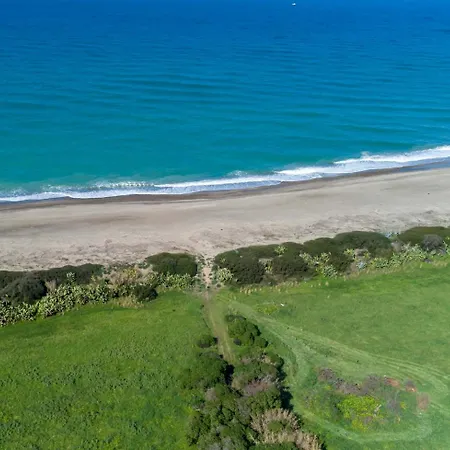 Surrounded By Nature Near The Sea - Appartement