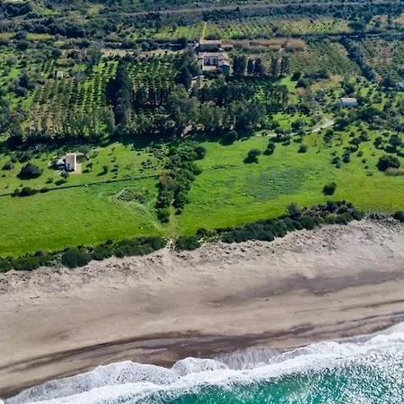 Appartement Surrounded By Nature Near The Sea - Cefalù