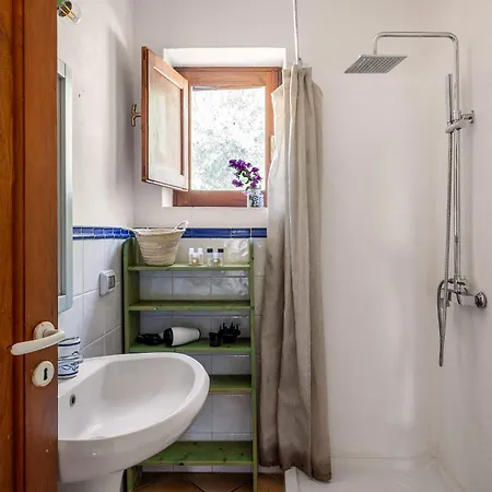 Appartement Surrounded By Nature Near The Sea - *