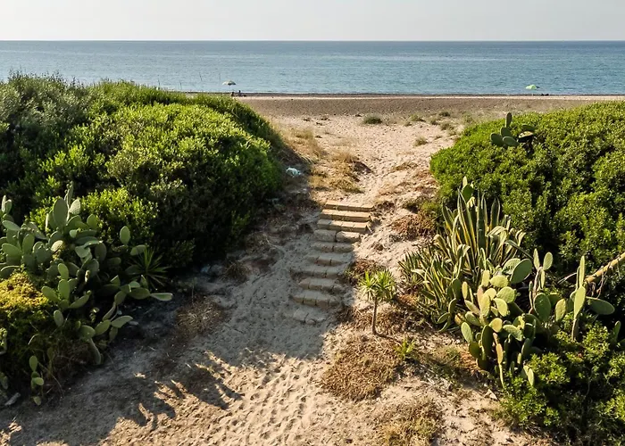 Surrounded By Nature Near The Sea - Appartamento