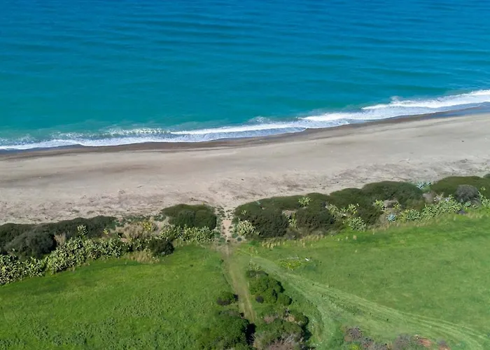 Surrounded By Nature Near The Sea - Апартаменти