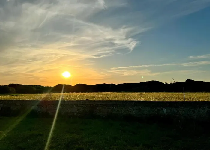 Апартаменти Surrounded By Nature Near The Sea -